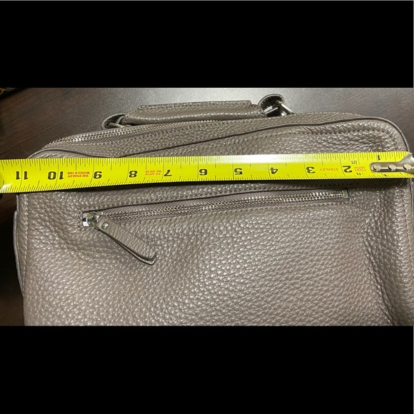 ETIENNE AIGNER Medium Crossbody Shoulder Bag - Picture 4 of 8